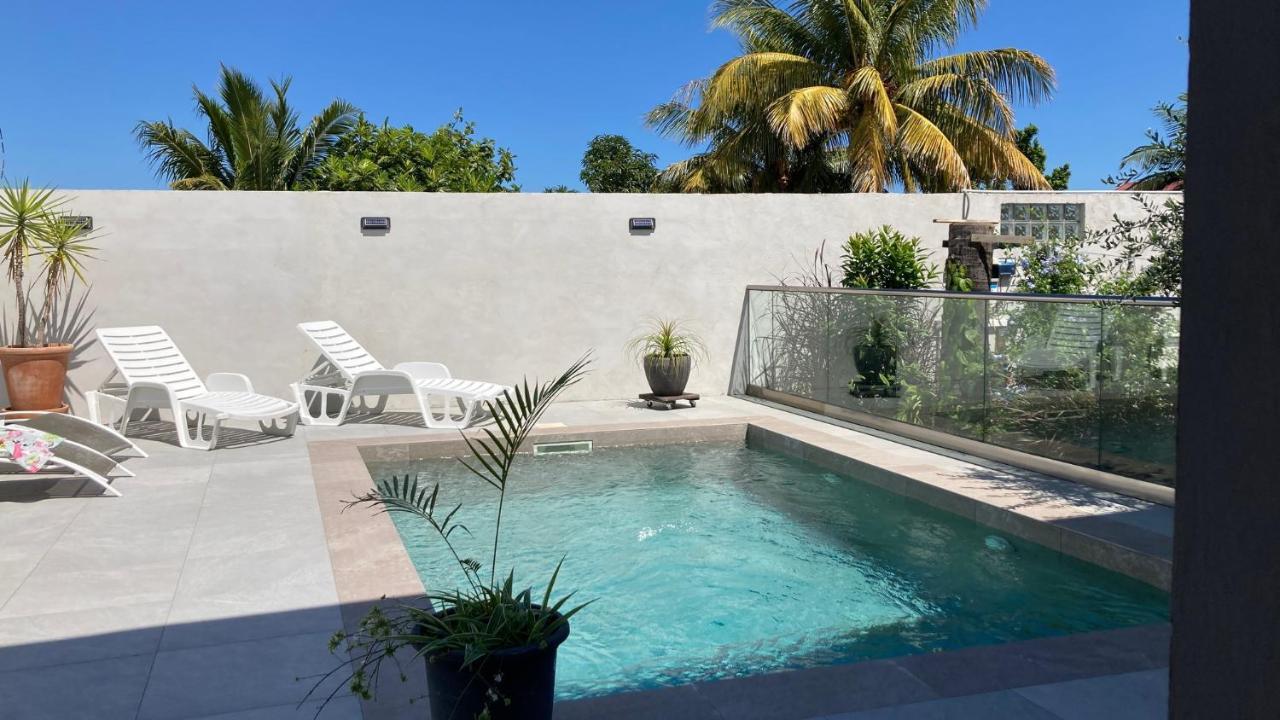 2 Chambres Avec Piscine Dans Maison Creole Saint Pierre Exteriör bild