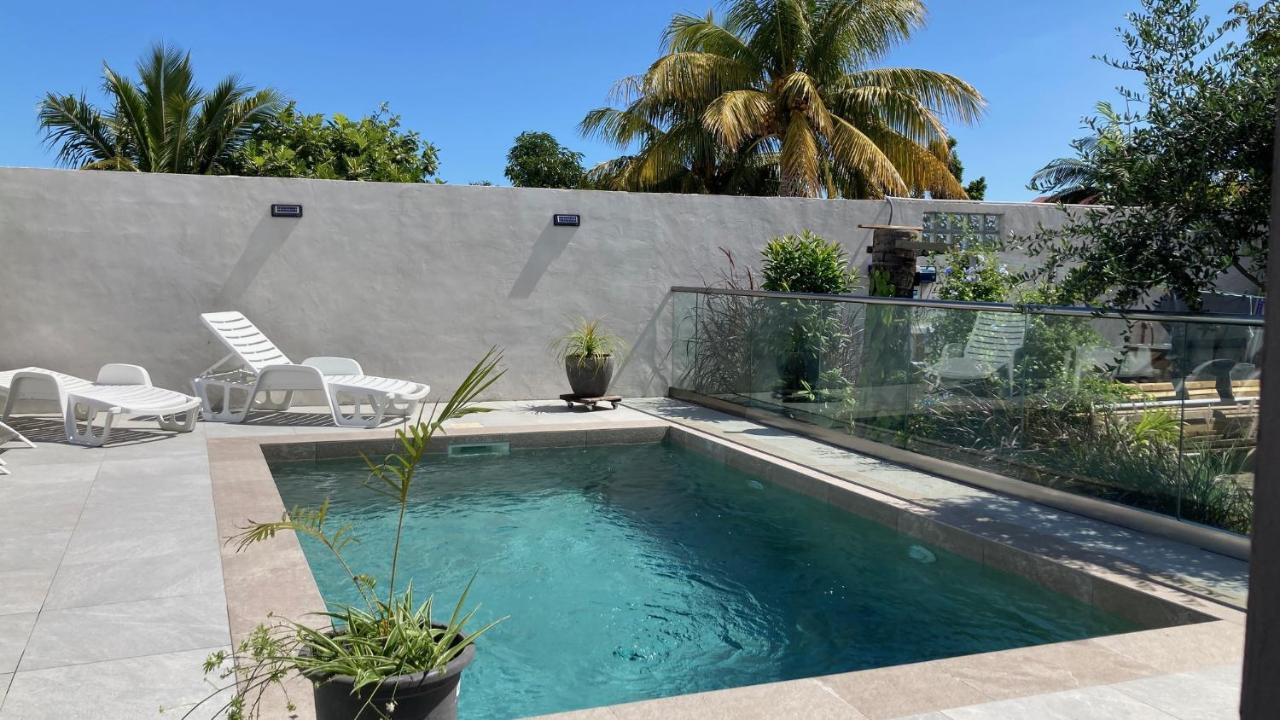 2 Chambres Avec Piscine Dans Maison Creole Saint Pierre Exteriör bild